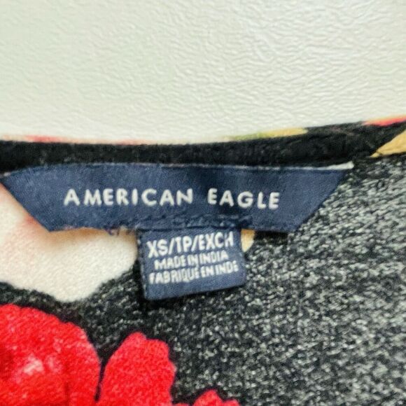 American Eagle Cottagecore Blouse Womens XS Black Floral Smocked Boho Top - Picture 3 of 8